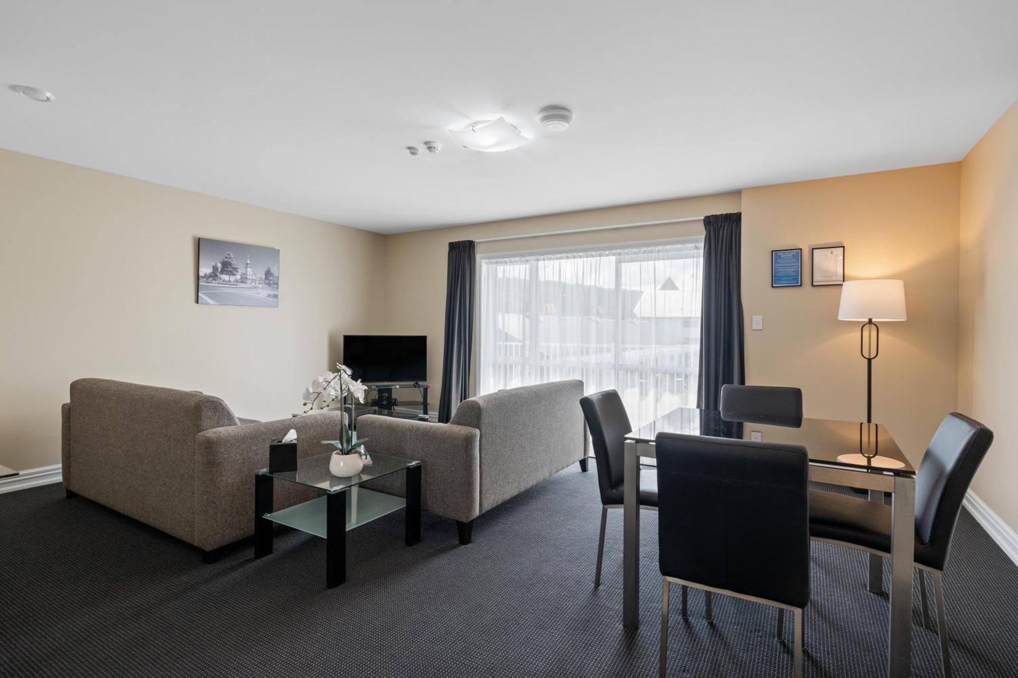 Newina Hotel 5*