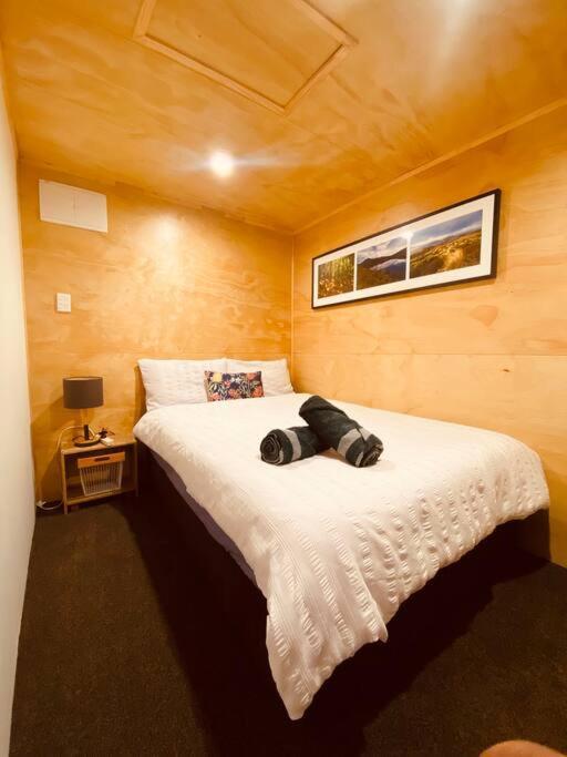 Adorable Self Contained One Bedroom