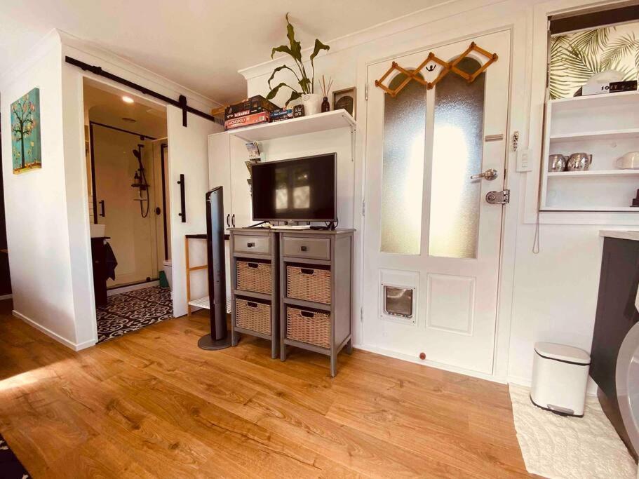 Apartment Adorable Self Contained One Bedroom Rotorua