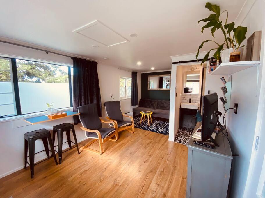 Adorable Self Contained One Bedroom * Rotorua