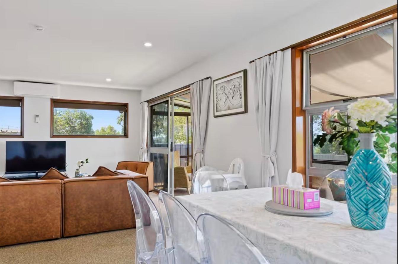 Fabulous Front House-private Access Holiday home Rotorua