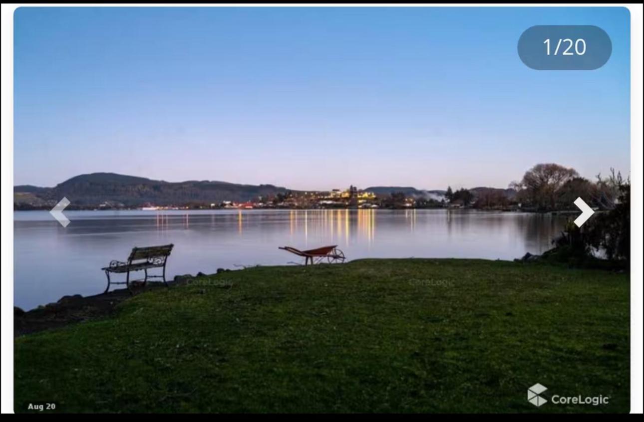 Absolutely Front House-private Access Holiday home