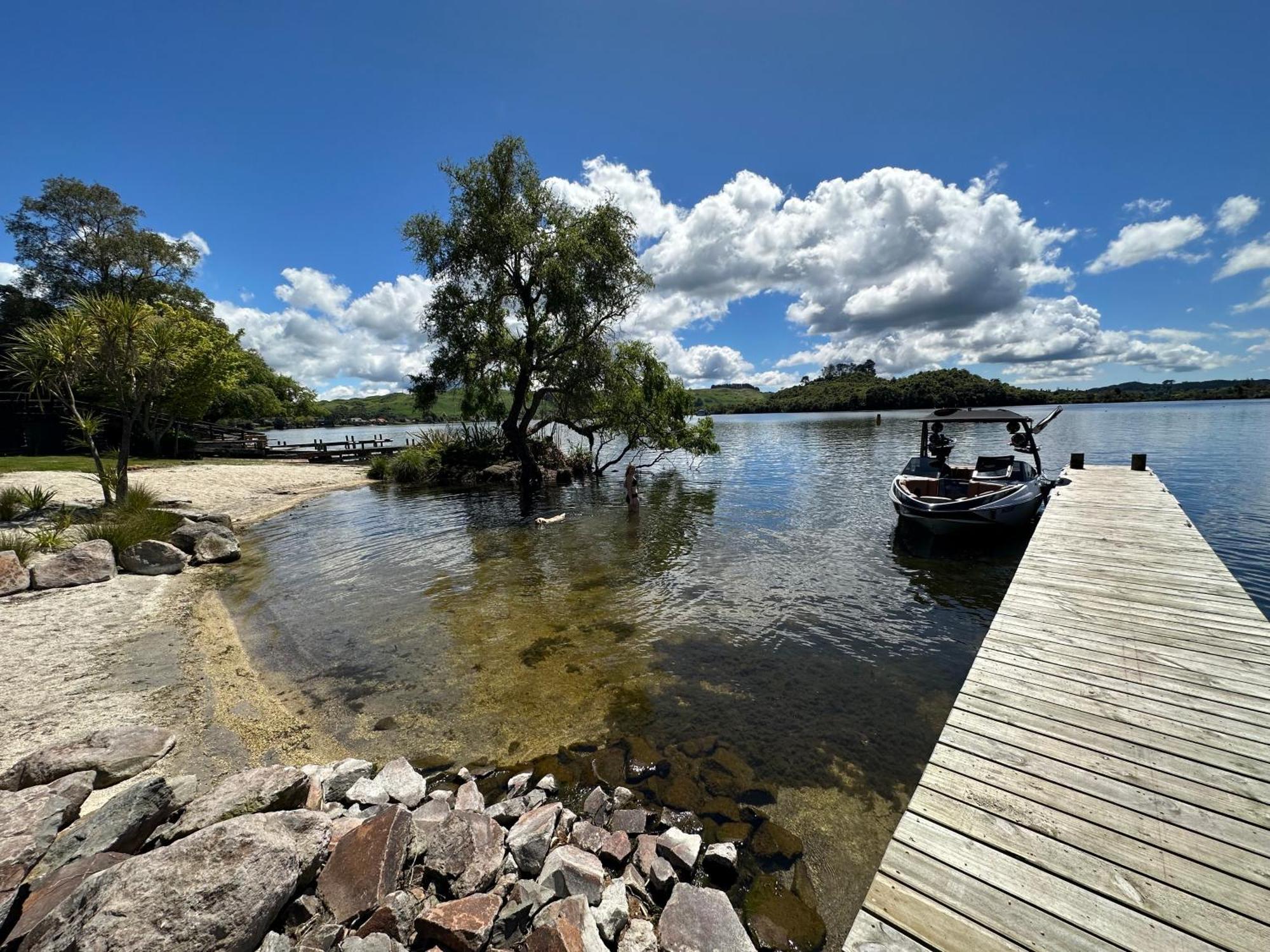 Lakefront Living - Rotoiti Rotorua