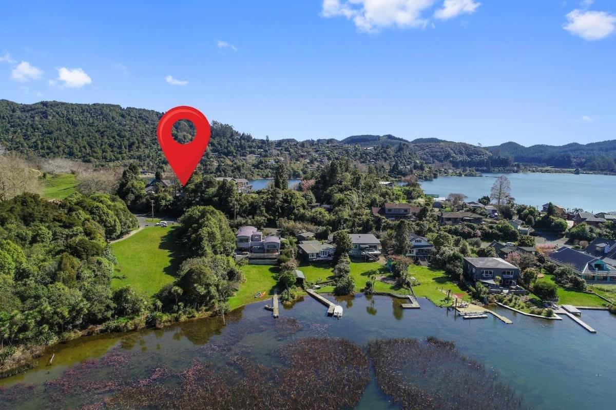 Kundaniwas * Rotorua