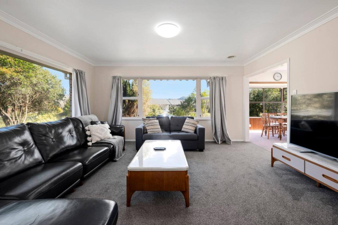 5 Huia Street House Holiday home