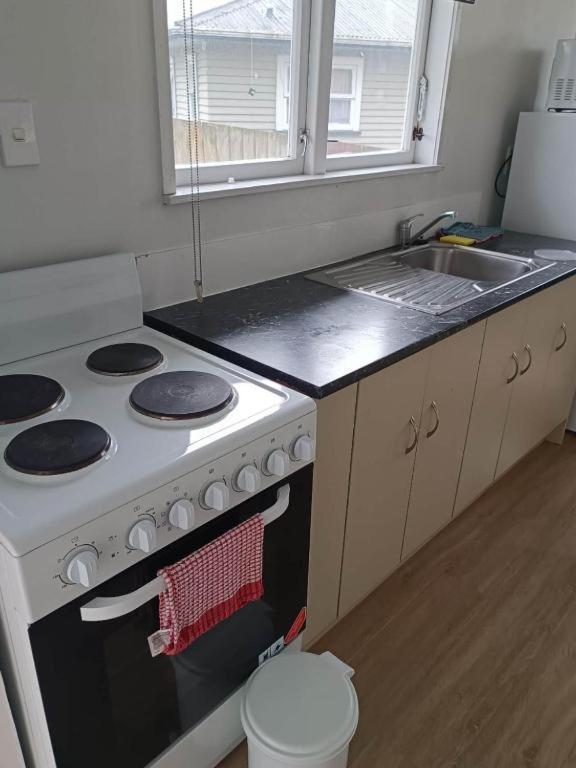 Serviced 3 Bedroom House *
