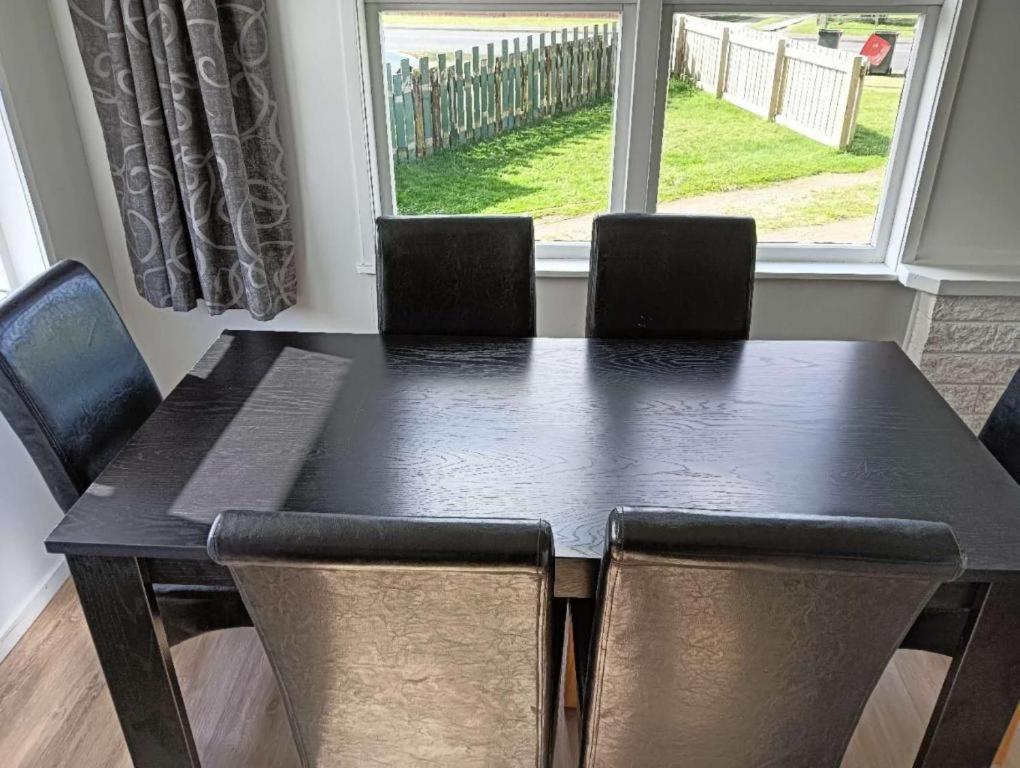 Holiday home Serviced 3 Bedroom House