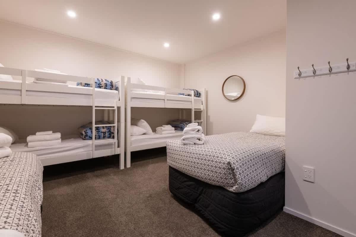 Holiday home Deluxe Redwoods Rotorua