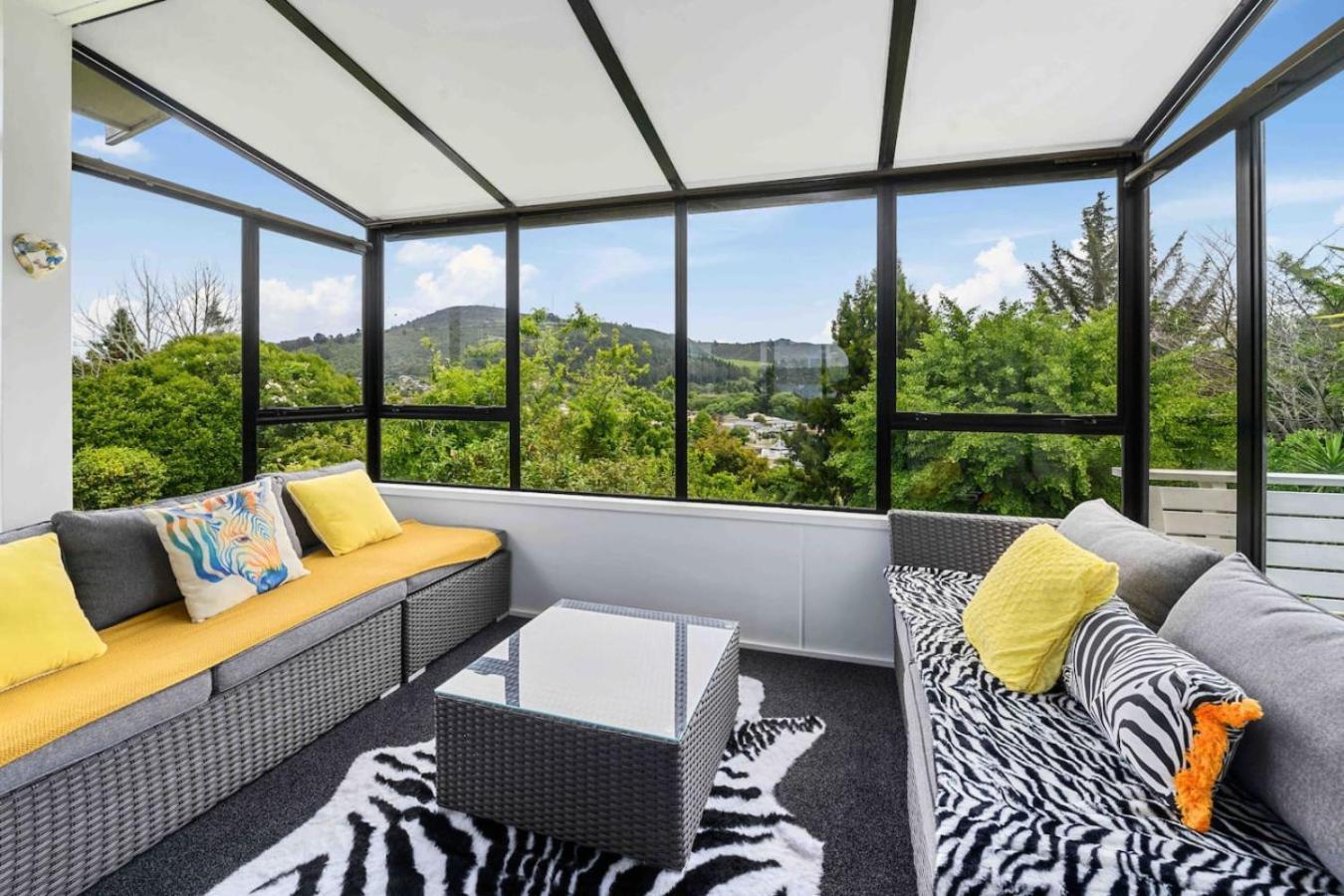 Lakeview Retreat Holiday home