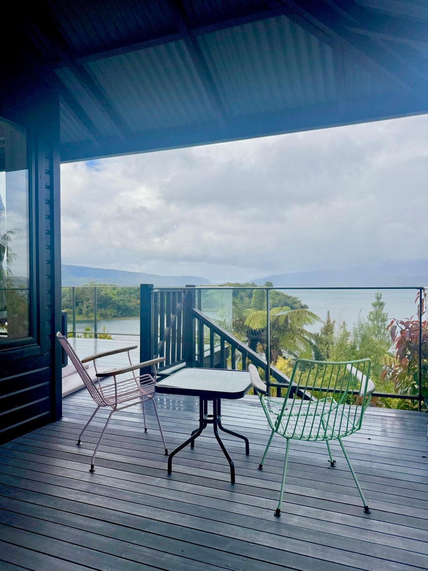 Edge Retreat, Tarawera Holiday home *