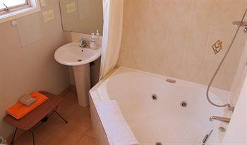 Motel Gateway International