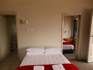 Jack & Di's Lakefront Motel Rotorua