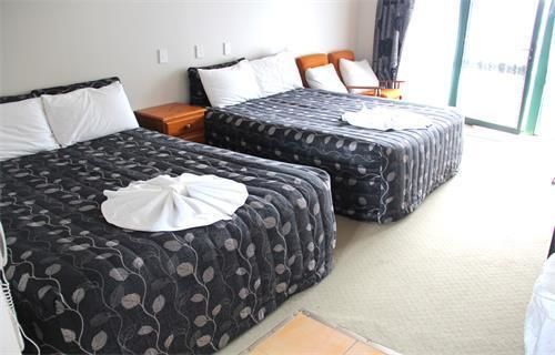Gateway International Motel