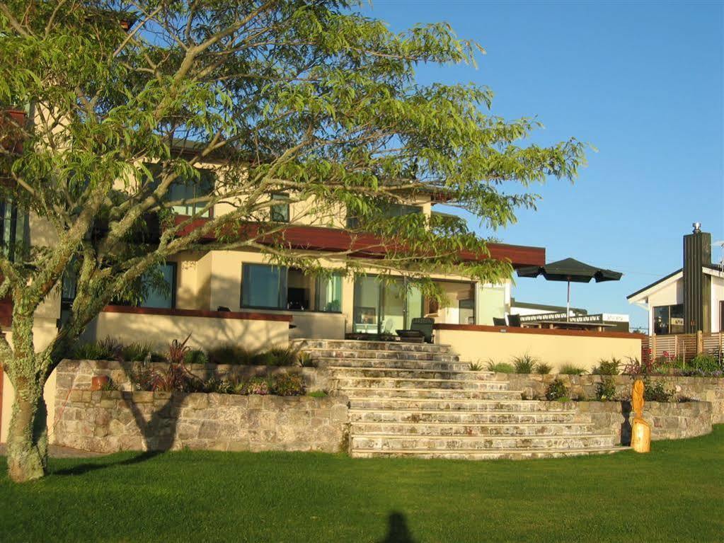 Nicara Lakeside Lodge