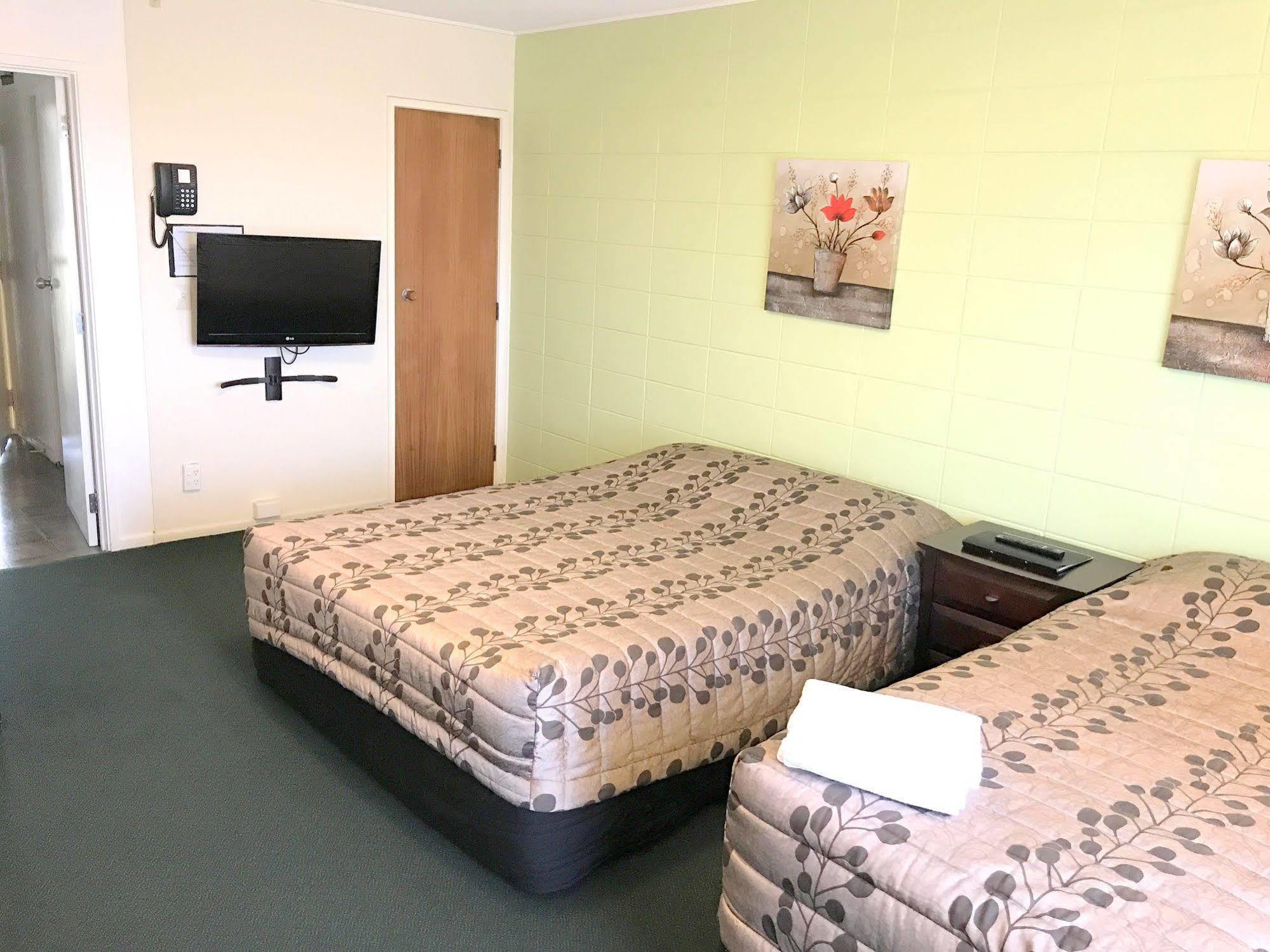 Greenview Motel 3*