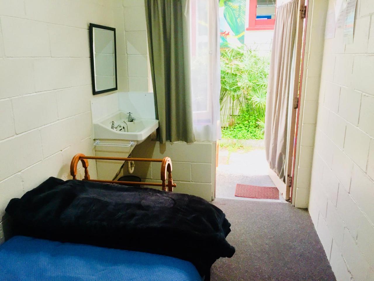Spa Lodge *