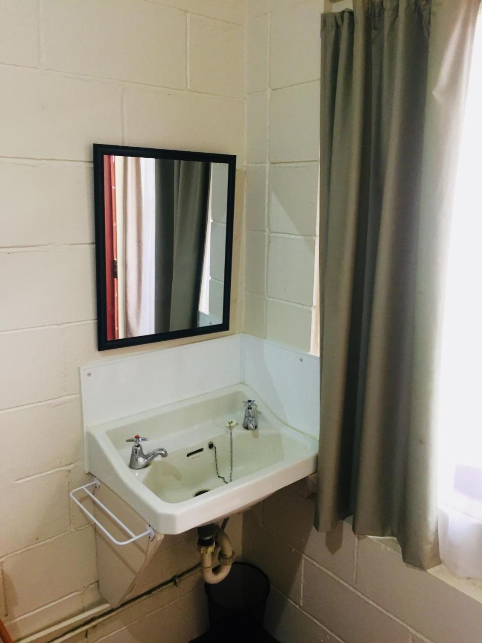 Hostel Spa Lodge *