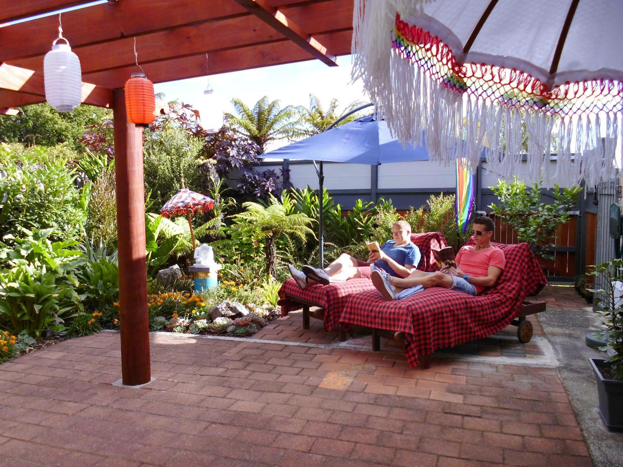 Guysers Gaystay For Men Hotel Rotorua
