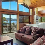 Koura Lodge