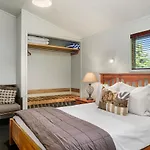Koura Lodge