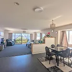 Available Now! Family Home Near Redwood Forest