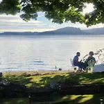 Lakeside Getaway Self-Contained Unit