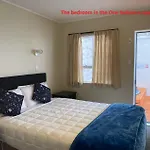 Malones Spa Motel