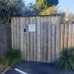 Rose Apartments Unit 3 Central Rotorua - Accommodation & Spa