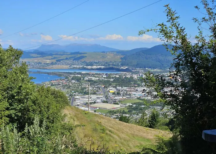 Aorangi Peak Cottage