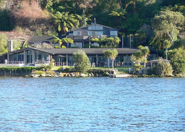 Koura Lodge