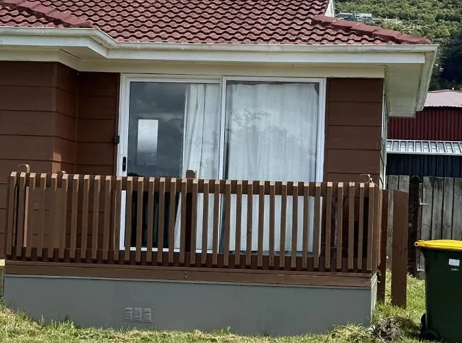 2 Double Beds, 1 Single Bed, 1 Double Sofa Bed In A Small 1 Bedroom And 1 Lounge Studio No Kitchen Only Fridge, Microwave