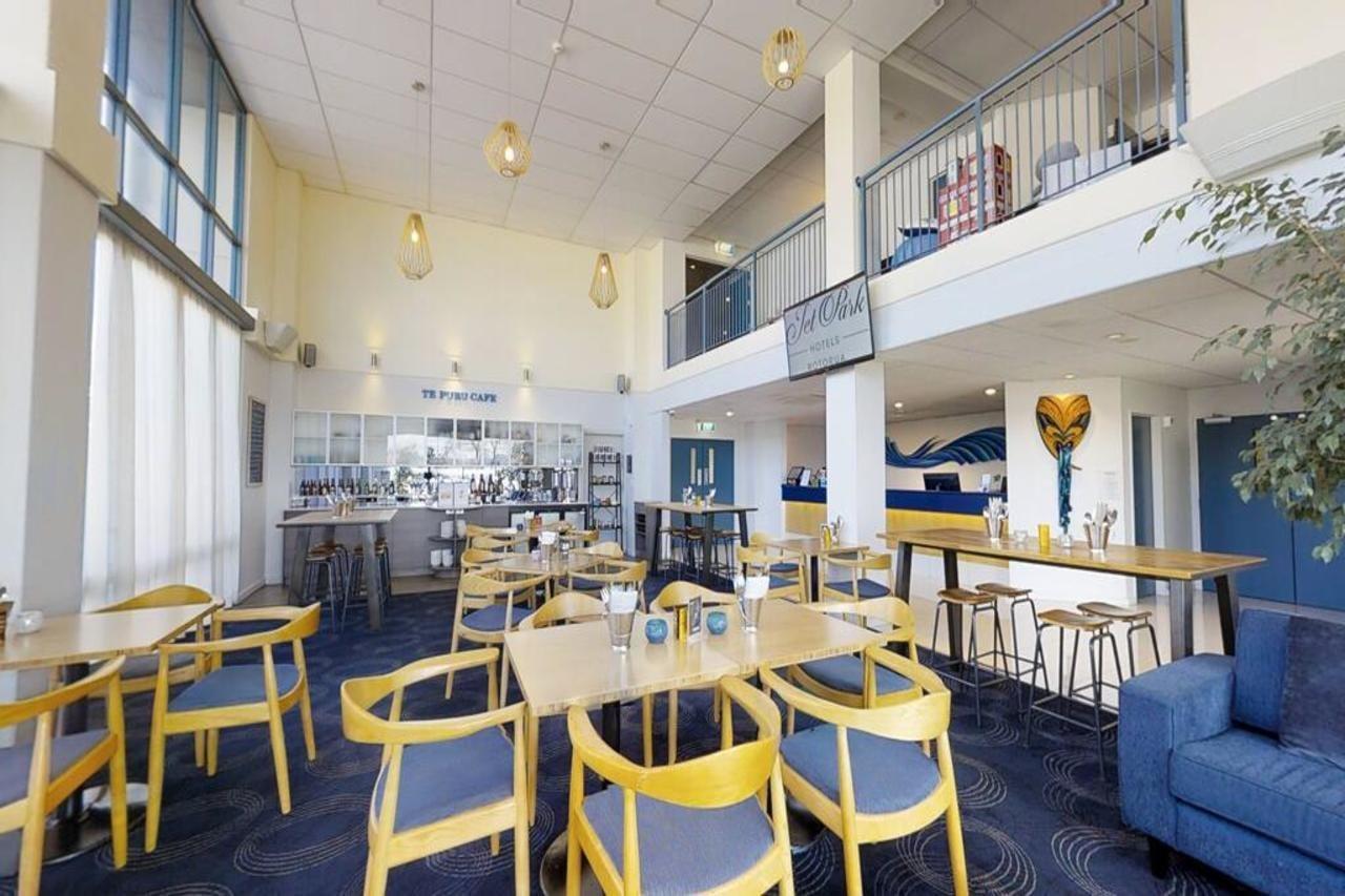 Jetpark Hotel