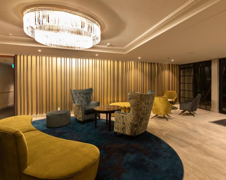 Distinction Hotel 4*