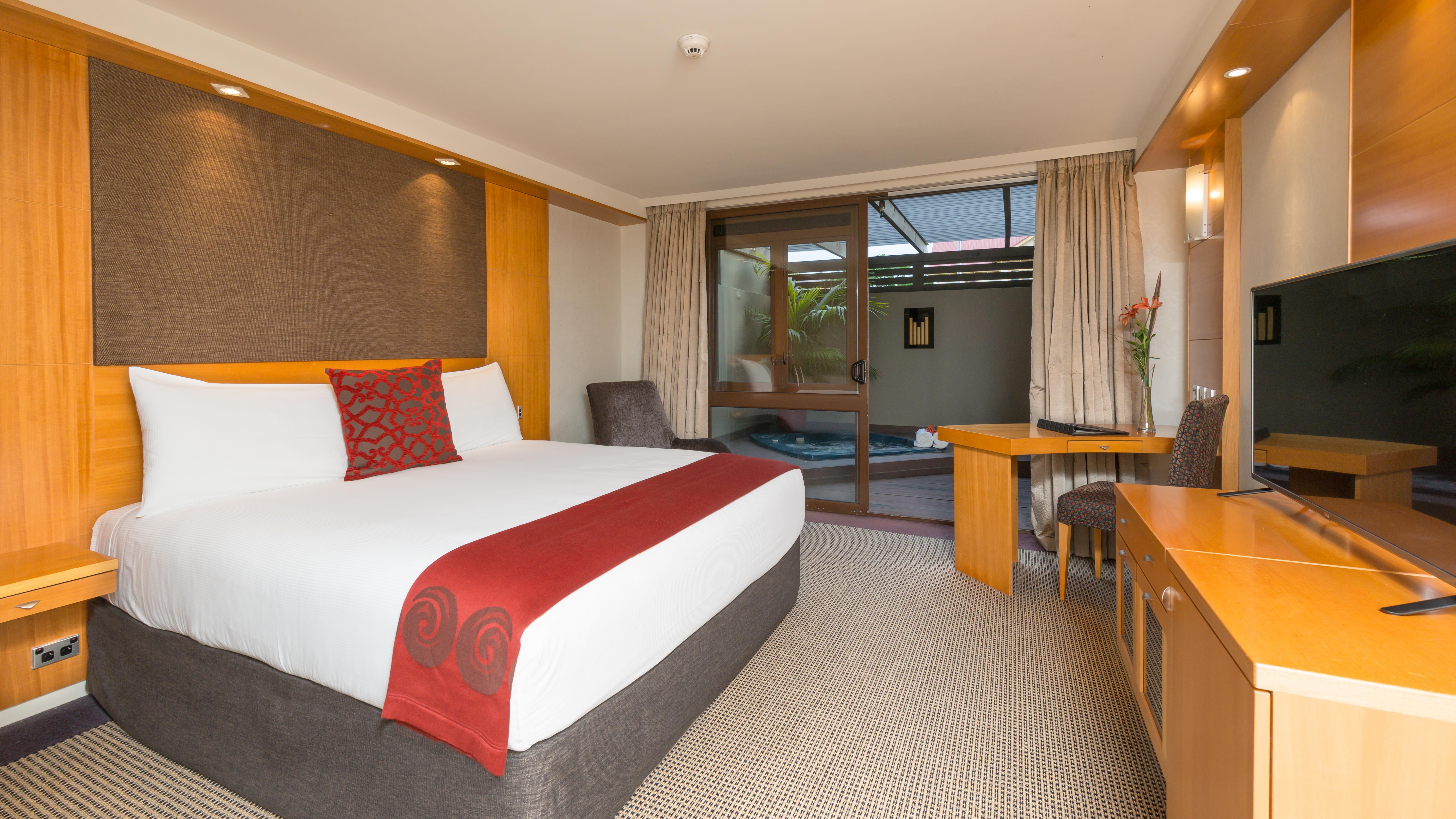 Hotel Millennium