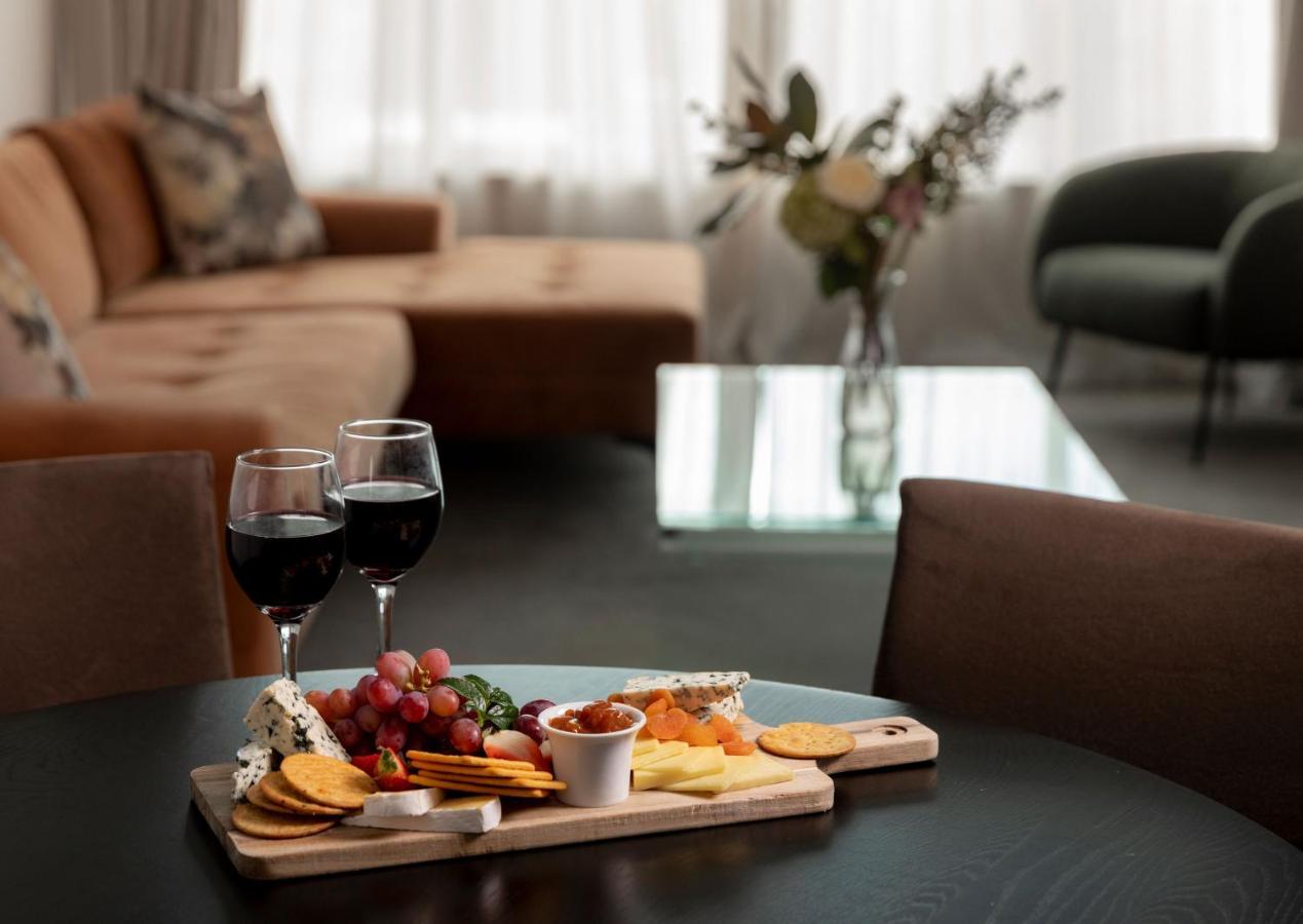Rydges Hotel 4*