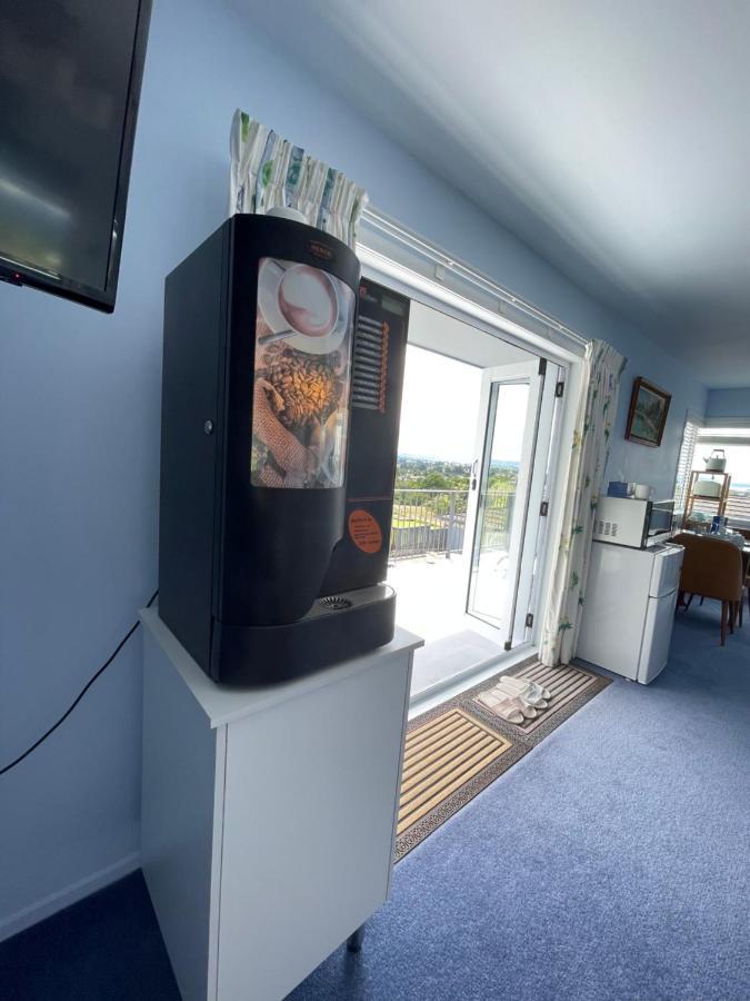 Panoramic View Without A Kitchen *