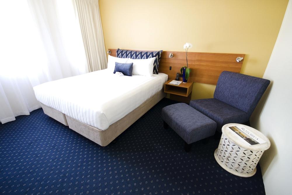 Jetpark Hotel 4*