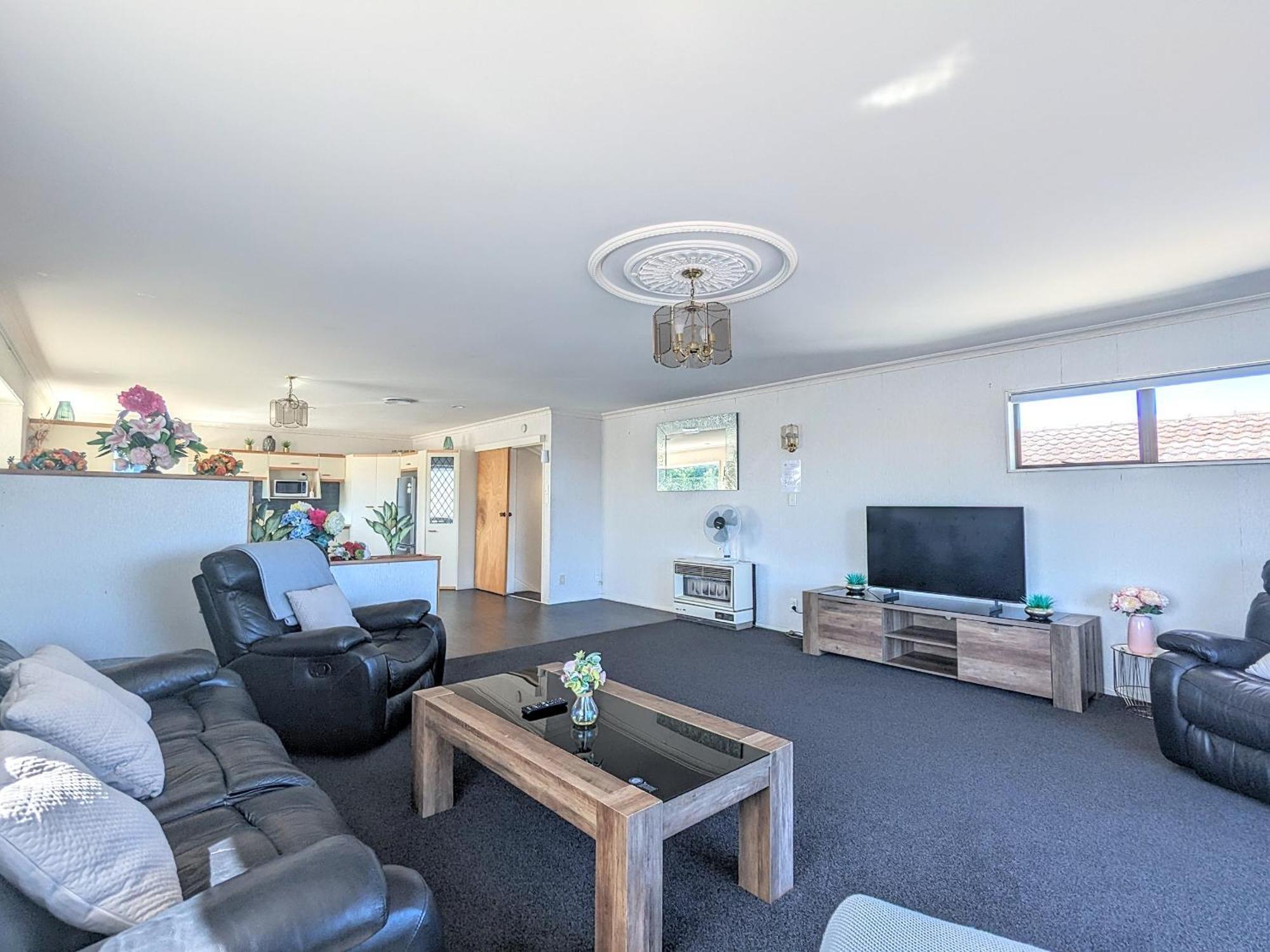 Available Now! Family Near Redwood Forest Holiday home
