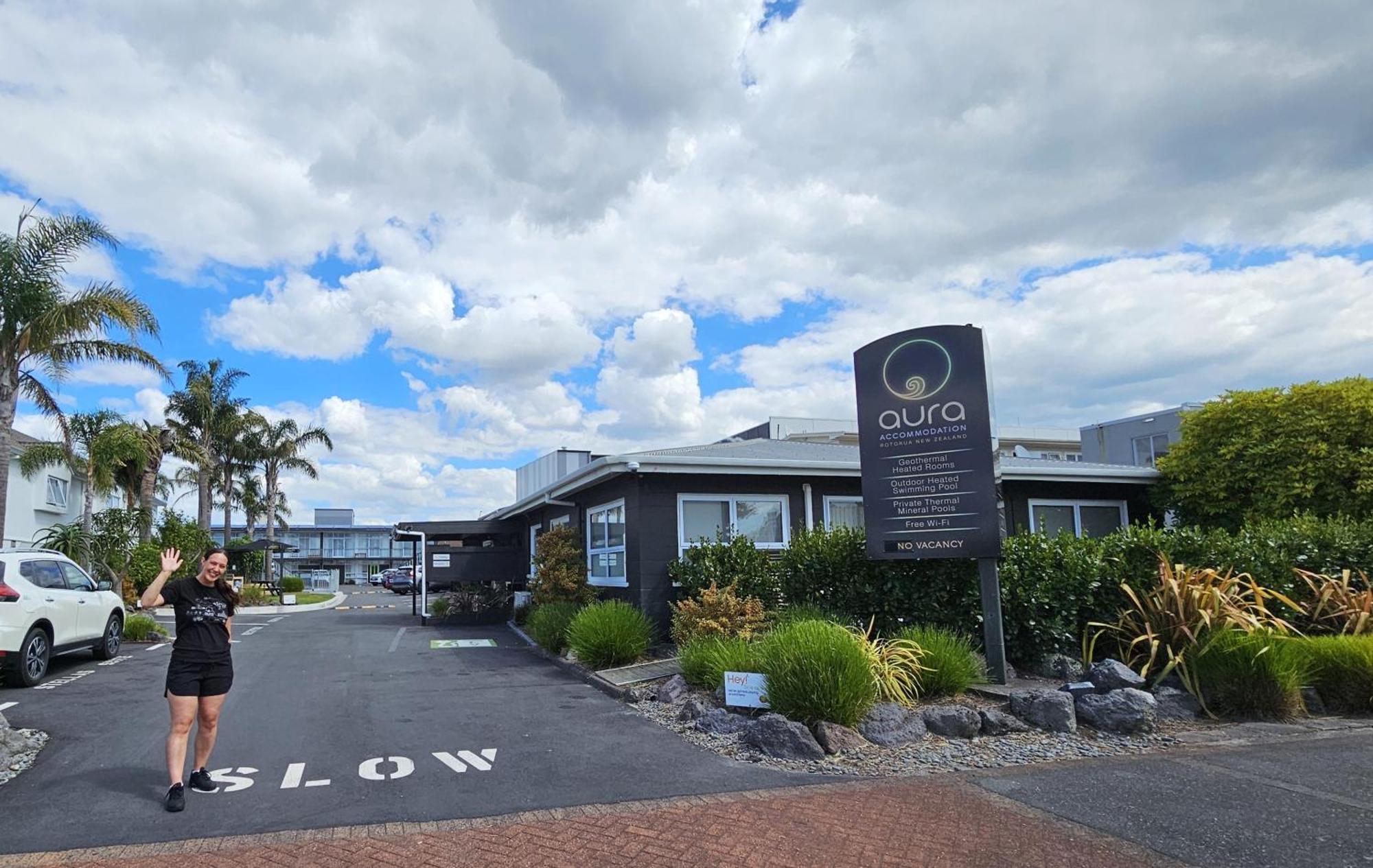 Aura Motel