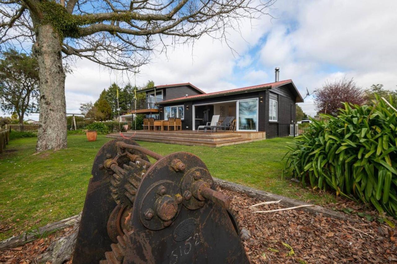 Holiday home Tamaki Lakehouse