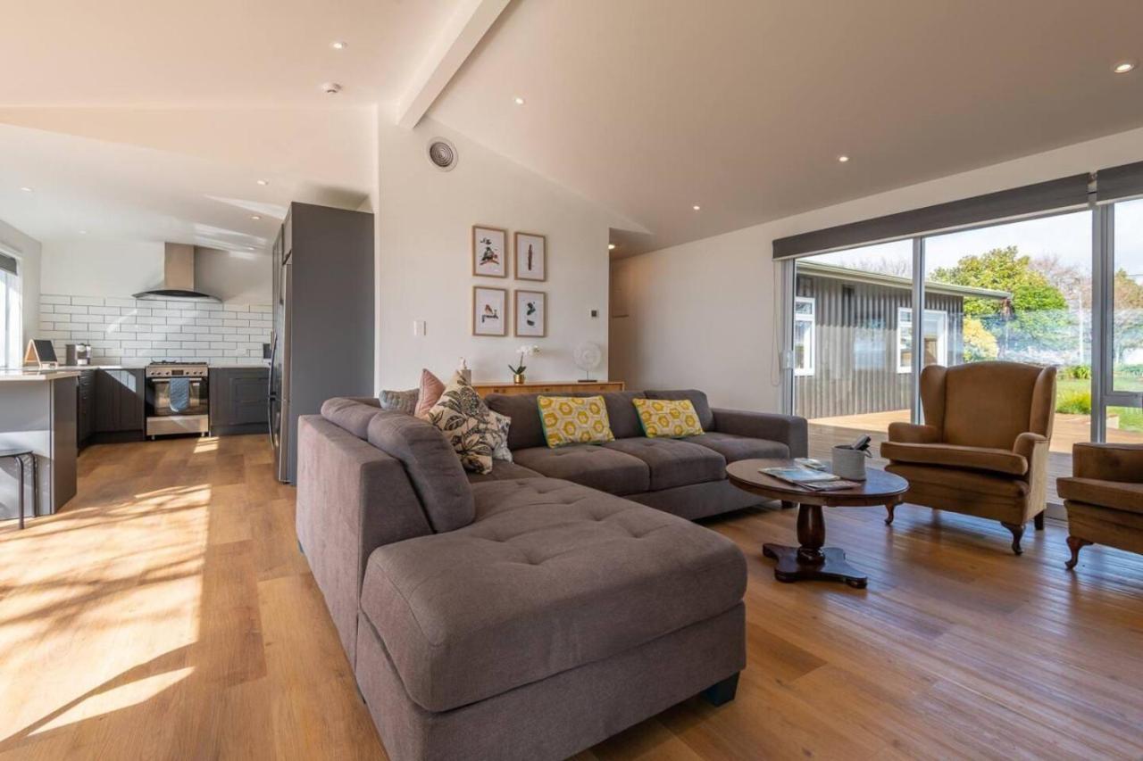 Tamaki Lakehouse Holiday home