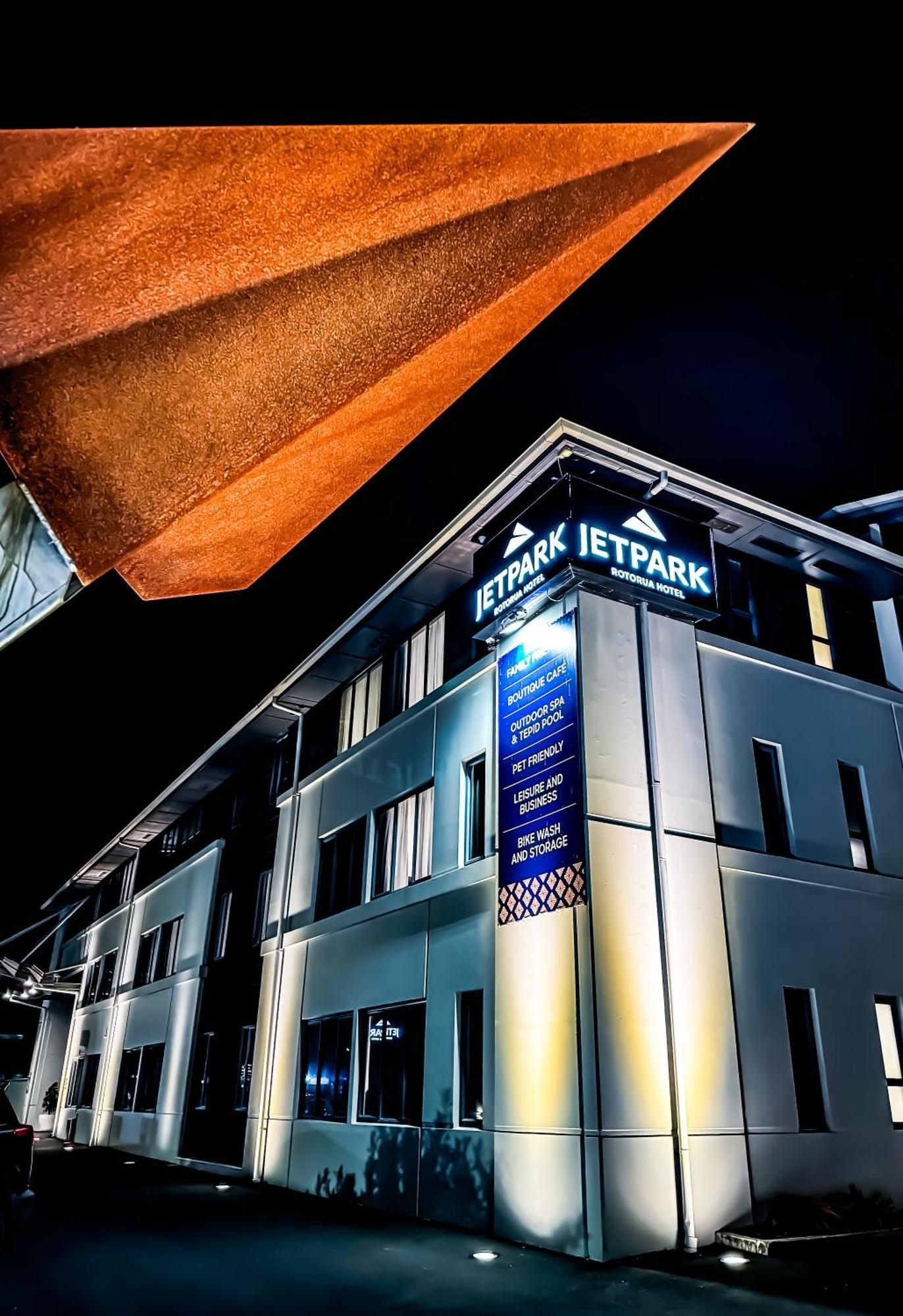 Jetpark Hotel