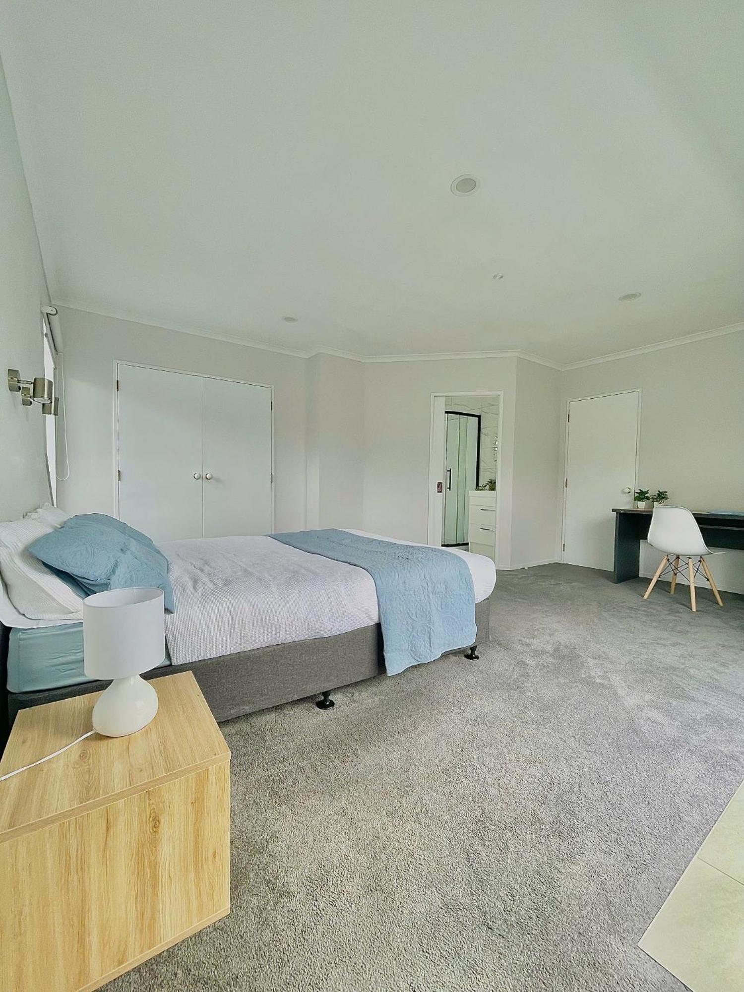 Cozy Victoria Ensuite Guest house *
