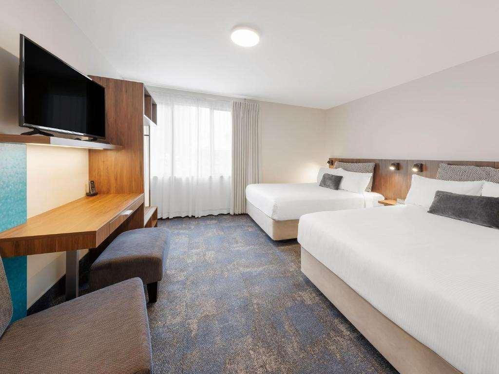 Jetpark Hotel