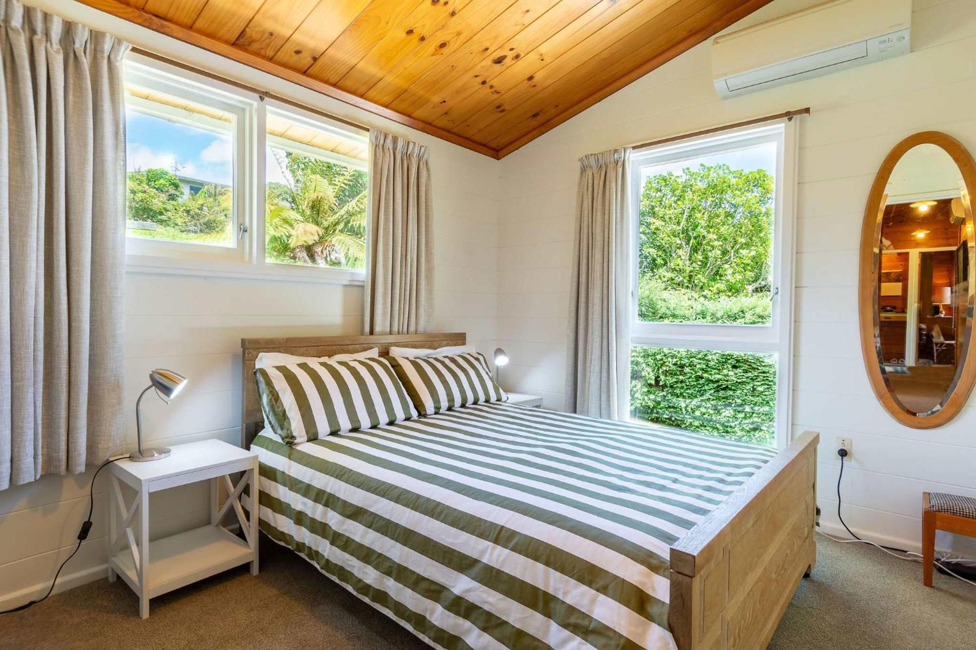 Haven On The Hill - Panoramic Views Of Holiday home *