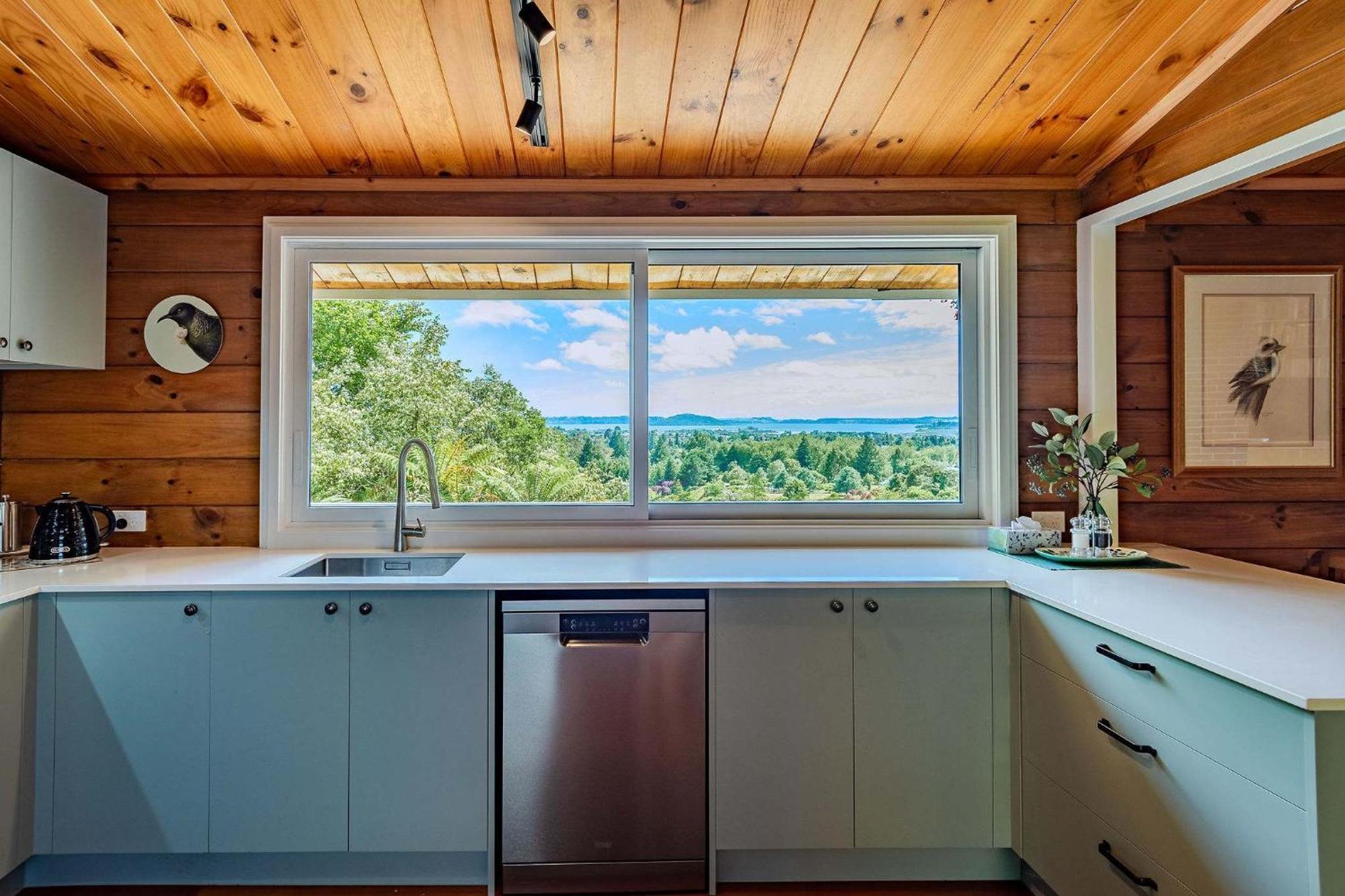 Haven On The Hill - Panoramic Views Of