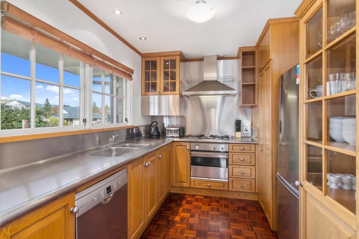 Thermal Adventure Retreat Holiday home