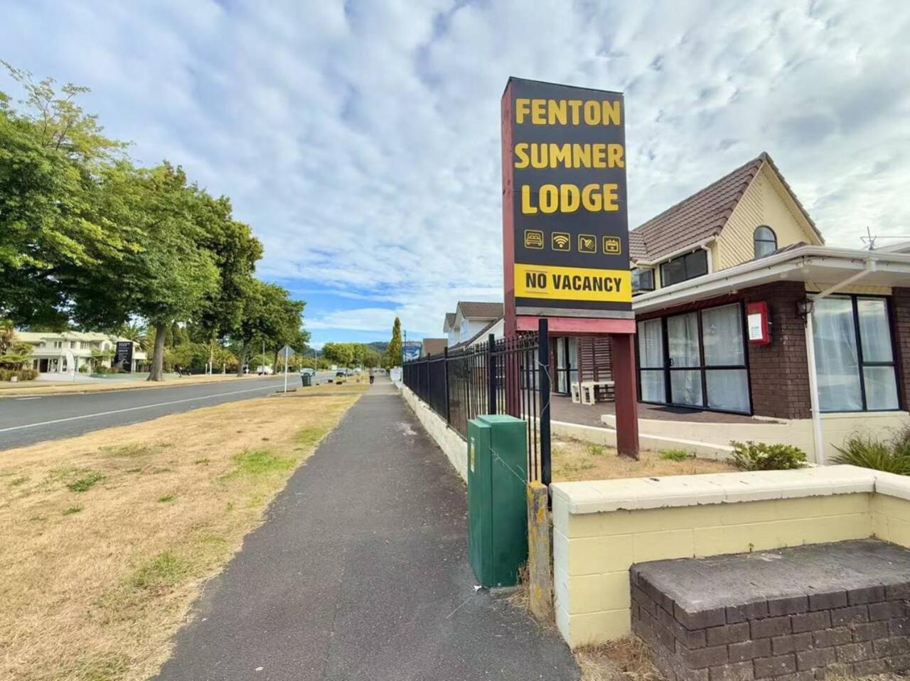 Unit 6 Fenton Summer Hotel