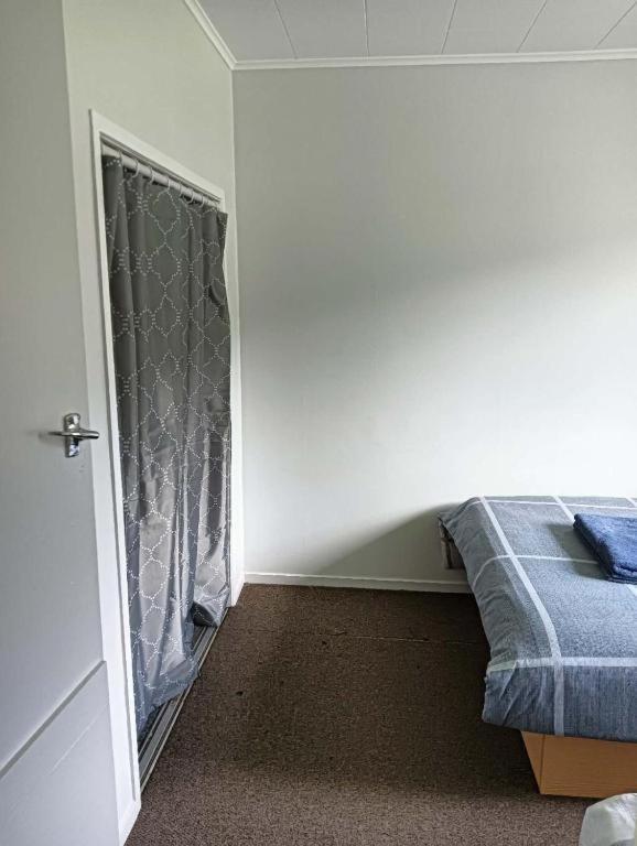 Holiday home Served 3-bedroom House A Including 5 Double Beds, 1 Single Bed, And 2 King Sofa Beds *