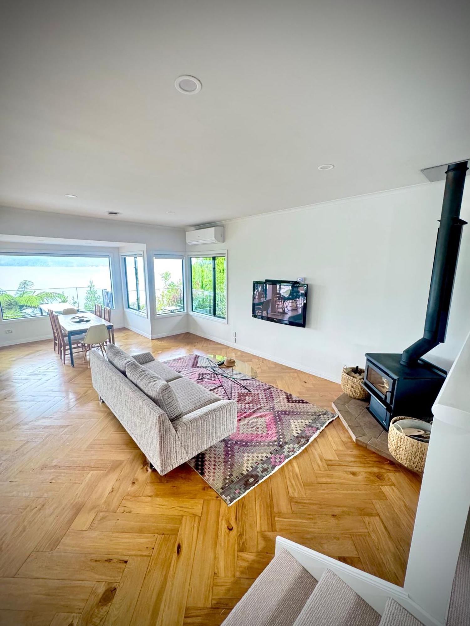 Edge Retreat, Tarawera Holiday home